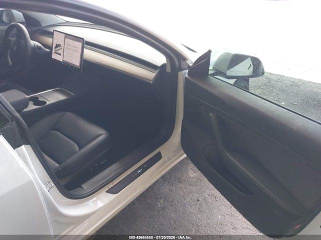 2021 TESLA MODEL 3 STANDARD RANGE PLUS REAR-WHEEL DRIVE 5