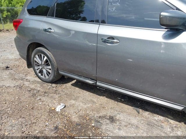 2019 NISSAN PATHFINDER S 6