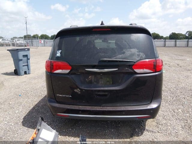 2017 CHRYSLER PACIFICA TOURING-L 17