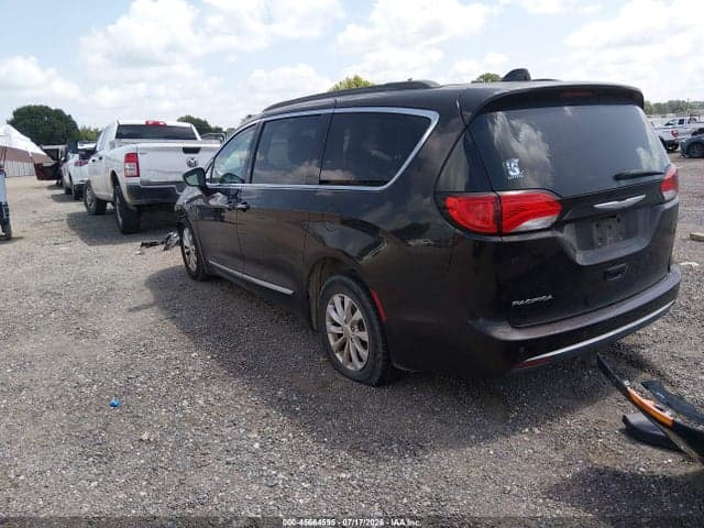 2017 CHRYSLER PACIFICA TOURING-L 3