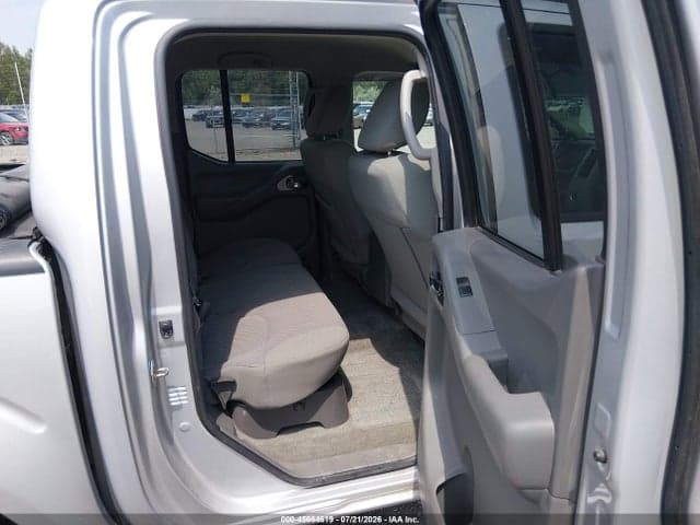 2018 NISSAN FRONTIER SV 8