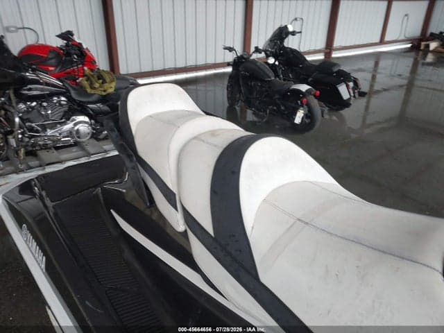 2018 YAMAHA PERSONAL WATERCRAFT 8