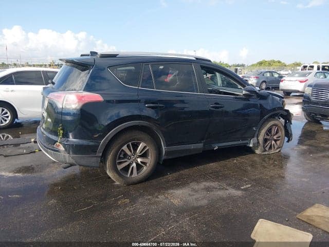 2018 TOYOTA RAV4 XLE 4