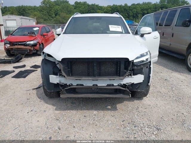 2018 VOLVO XC90 T6 MOMENTUM 6