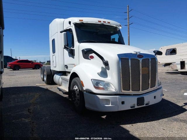 2019 PETERBILT 579 - 1