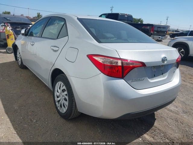 2017 TOYOTA COROLLA LE 3
