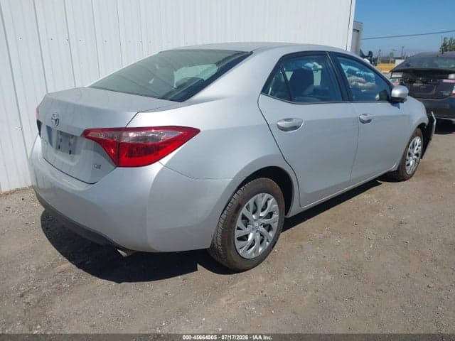 2017 TOYOTA COROLLA LE 4