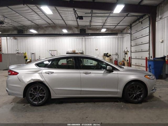 2018 FORD FUSION SE 13