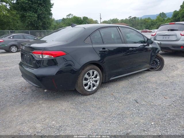 2022 TOYOTA COROLLA LE 4