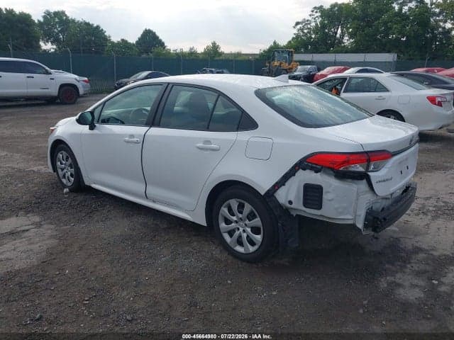 2025 TOYOTA COROLLA LE 3