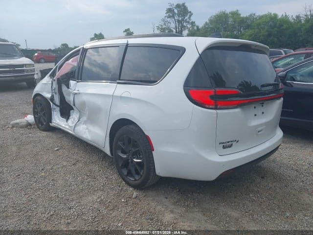 2026 CHRYSLER PACIFICA SELECT 3