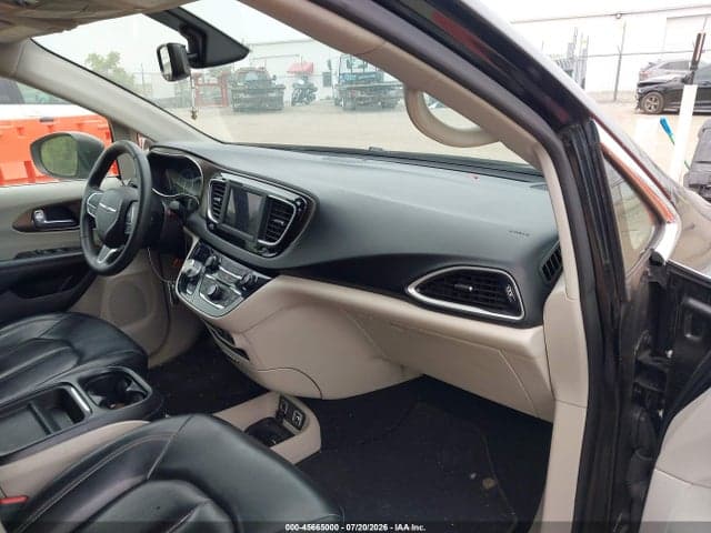 2020 CHRYSLER VOYAGER LXI 5