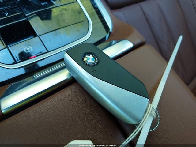 2025 BMW X5 XDRIVE40I 11