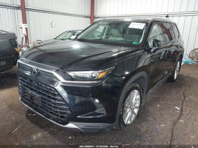 2025 TOYOTA GRAND HIGHLANDER PLATINUM 2