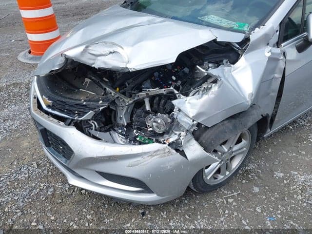 2018 CHEVROLET CRUZE LT AUTO 17
