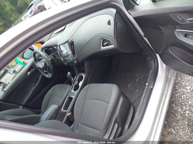 2018 CHEVROLET CRUZE LT AUTO 5
