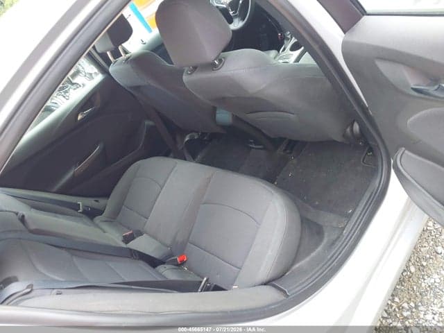 2018 CHEVROLET CRUZE LT AUTO 8