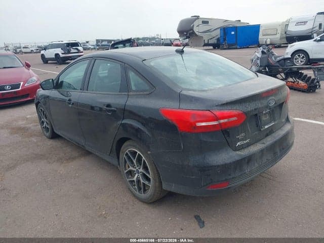2017 FORD FOCUS SEL 3