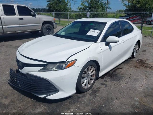 2018 TOYOTA CAMRY LE 2