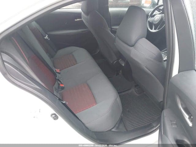 2025 TOYOTA COROLLA SE 8