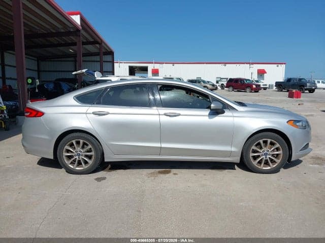 2017 FORD FUSION SE 13