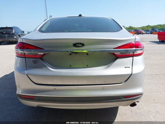 2017 FORD FUSION SE 16