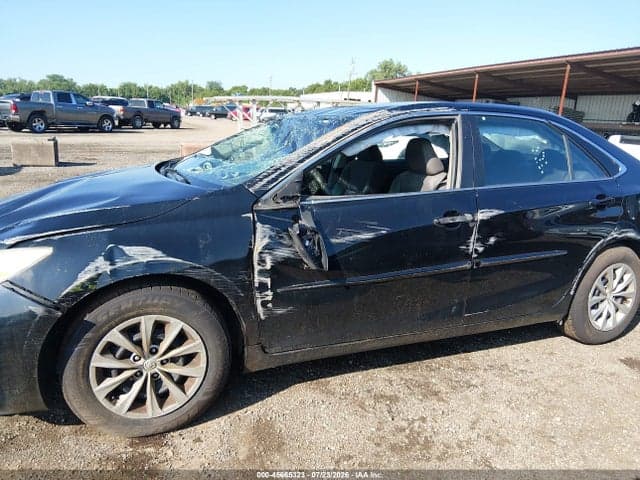 2017 TOYOTA CAMRY LE 14