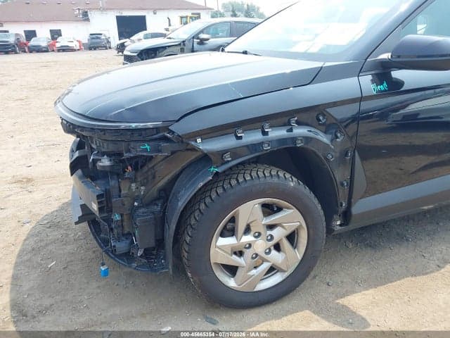 2024 HYUNDAI KONA SE 6