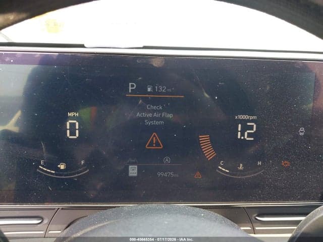 2024 HYUNDAI KONA SE 7