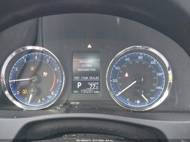 2017 TOYOTA COROLLA LE 7