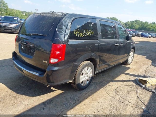 2019 DODGE GRAND CARAVAN SE 4