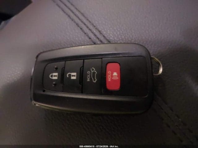 2024 TOYOTA RAV4 HYBRID XLE PREMIUM 11