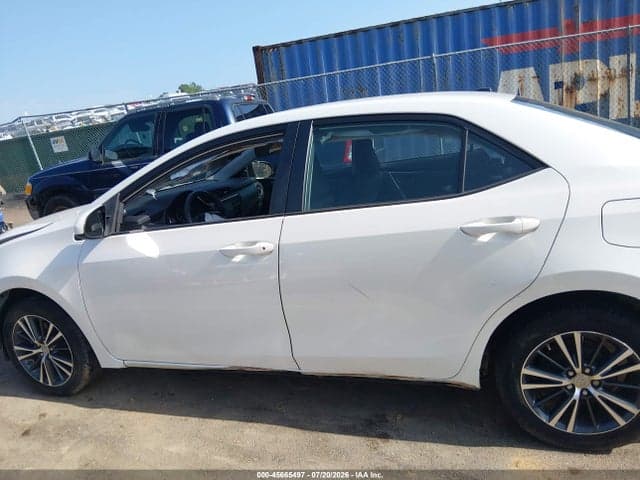 2018 TOYOTA COROLLA LE 15