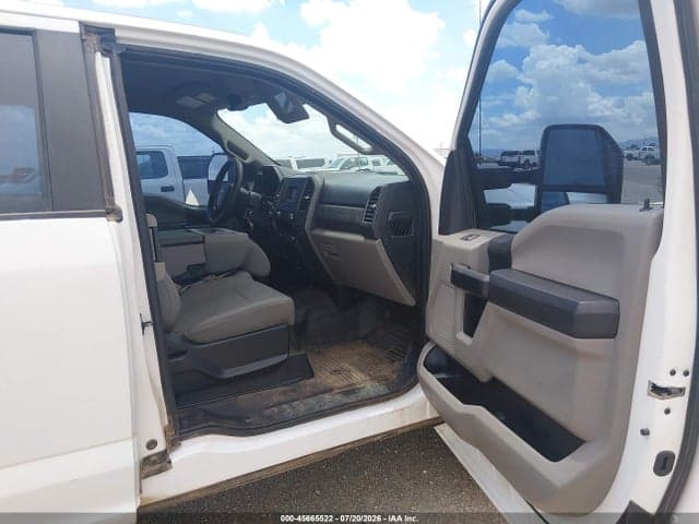 2017 FORD F-250 XL 5