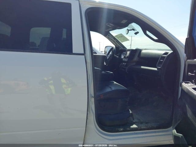 2022 RAM 3500 TRADESMAN 4X4 8' BOX 5