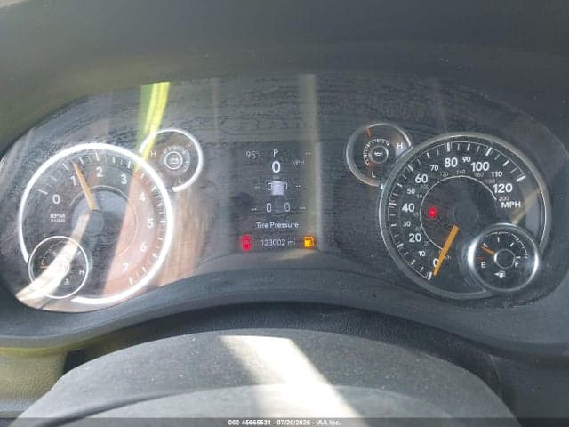 2022 RAM 3500 TRADESMAN 4X4 8' BOX 7