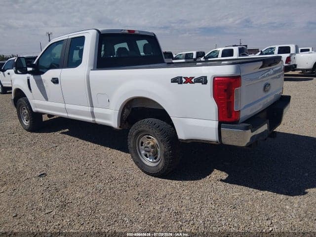 2017 FORD F-250 XL 3