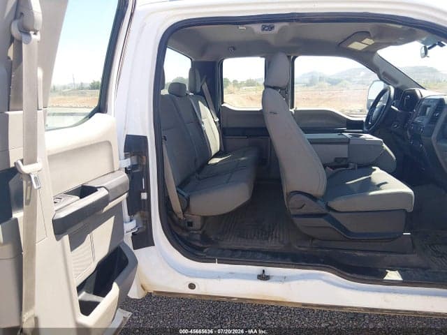 2017 FORD F-250 XL 8