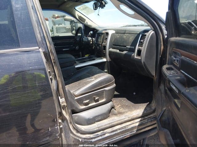 2017 RAM 3500 LARAMIE 4X4 6'4 BOX 5