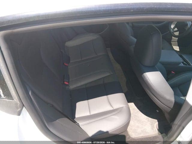 2025 TESLA MODEL 3 LONG RANGE ALL-WHEEL DRIVE 8