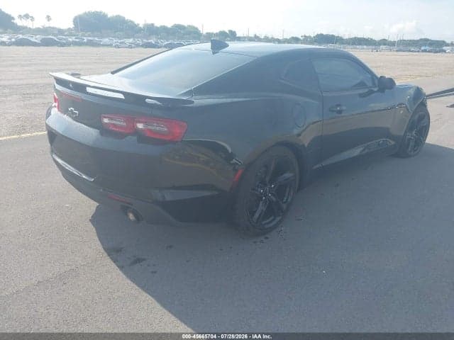 2021 CHEVROLET CAMARO RWD 2LT 4