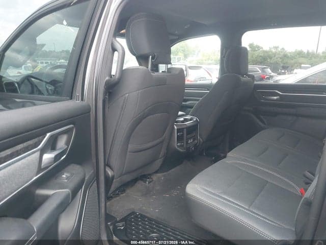 2021 RAM 1500 8