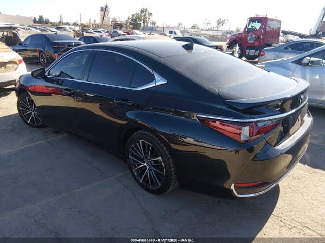 2025 LEXUS ES 300H 3