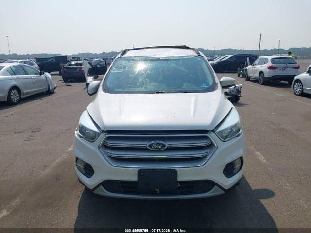 2018 FORD ESCAPE SE 12