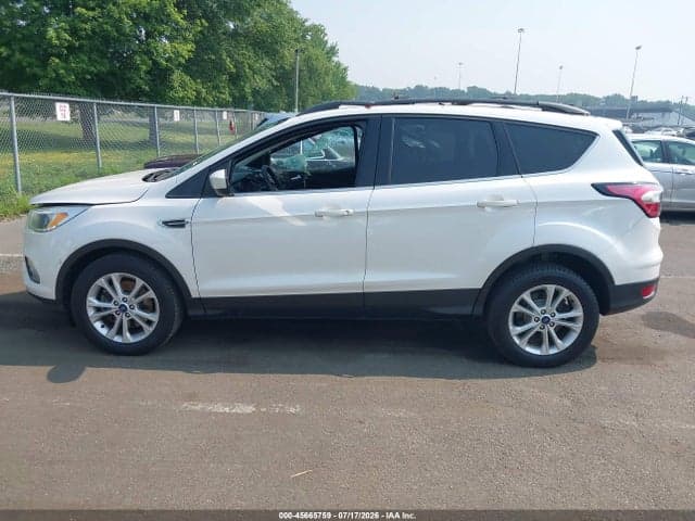2018 FORD ESCAPE SE 14