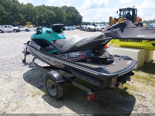 2021 KAWASAKI ULTRA LX 3