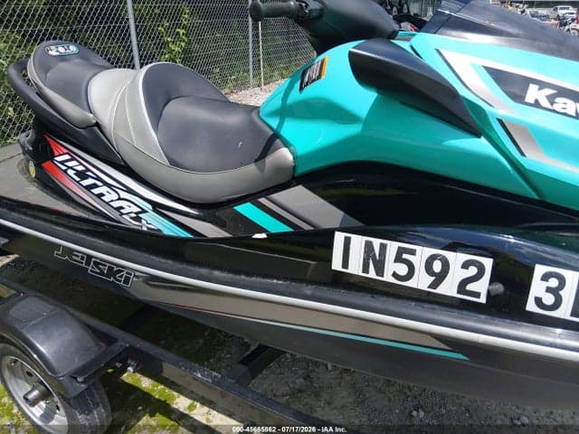 2021 KAWASAKI ULTRA LX 6