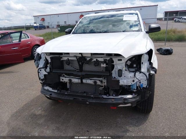 2025 TOYOTA 4RUNNER SR5 6