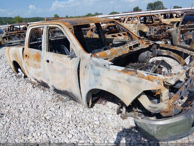 2023 RAM 1500 CLASSIC SLT 1