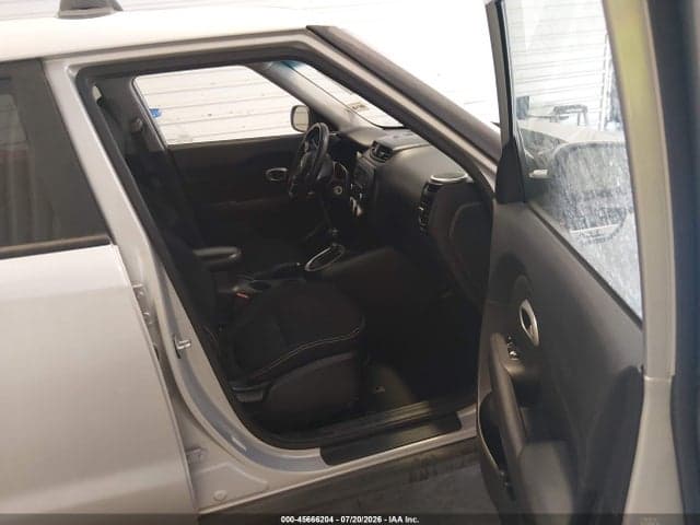 2016 KIA SOUL + 5